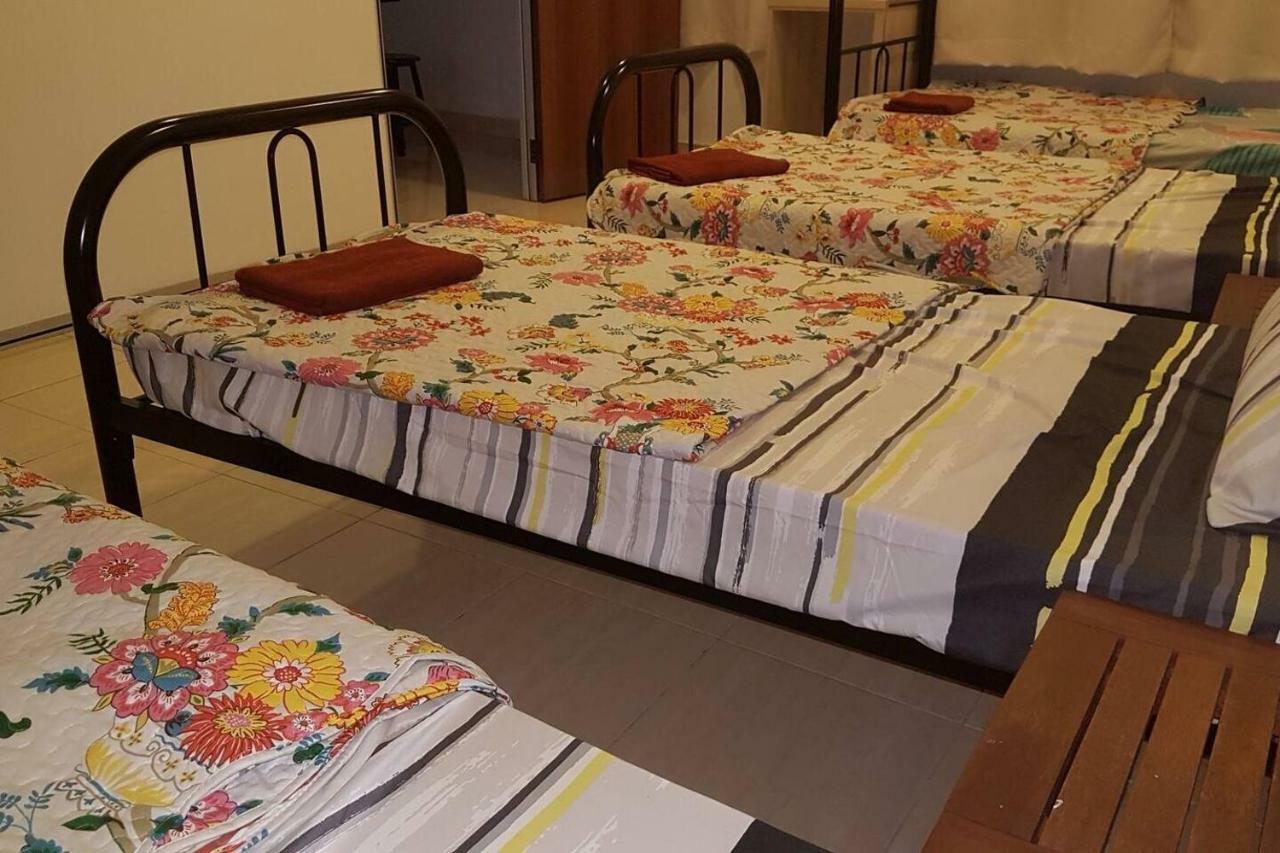 Homestay 4U Malacca Exterior photo
